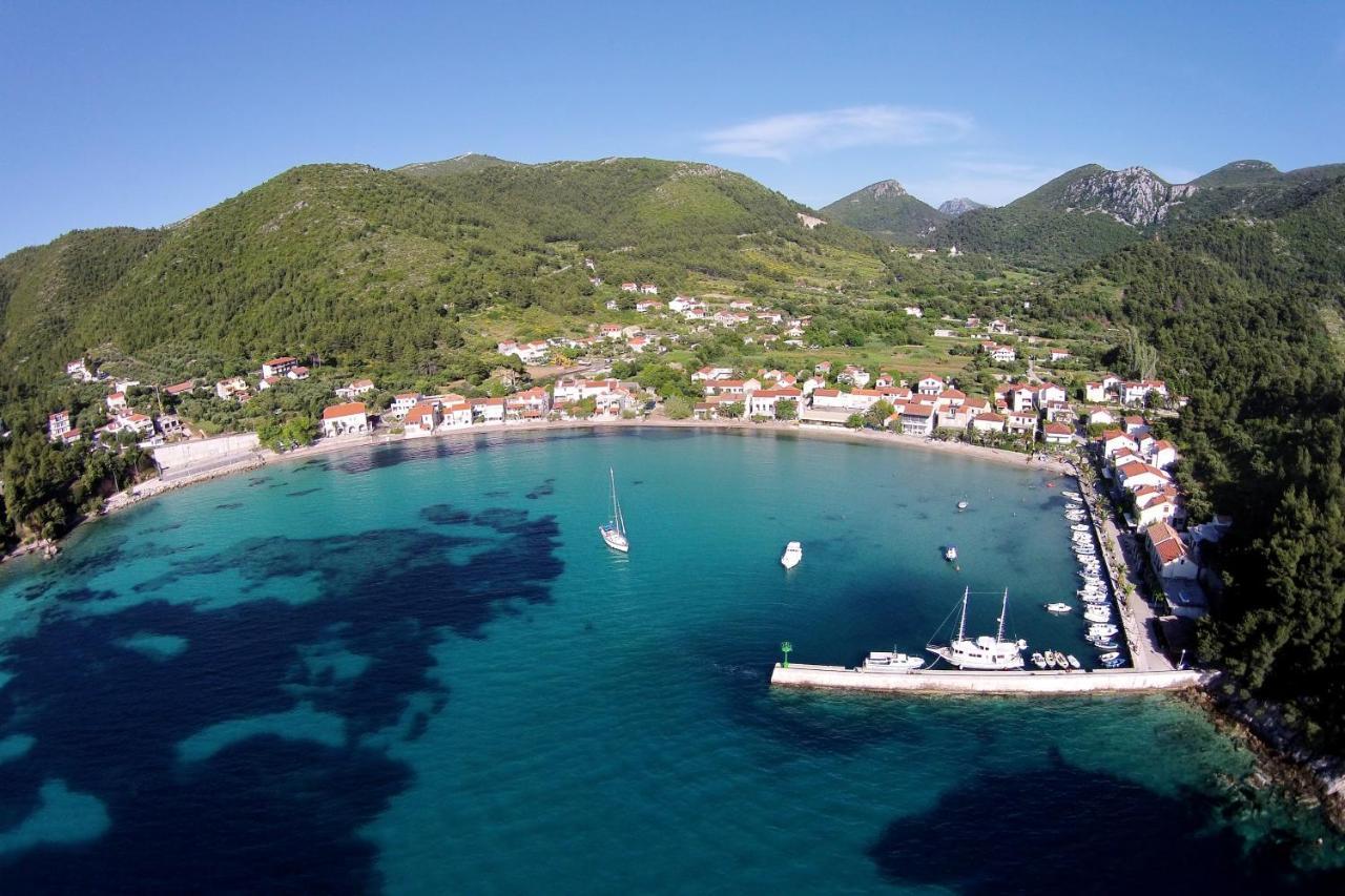 Apartments with a parking space Zuljana, Peljesac - 4573 Bagian luar foto
