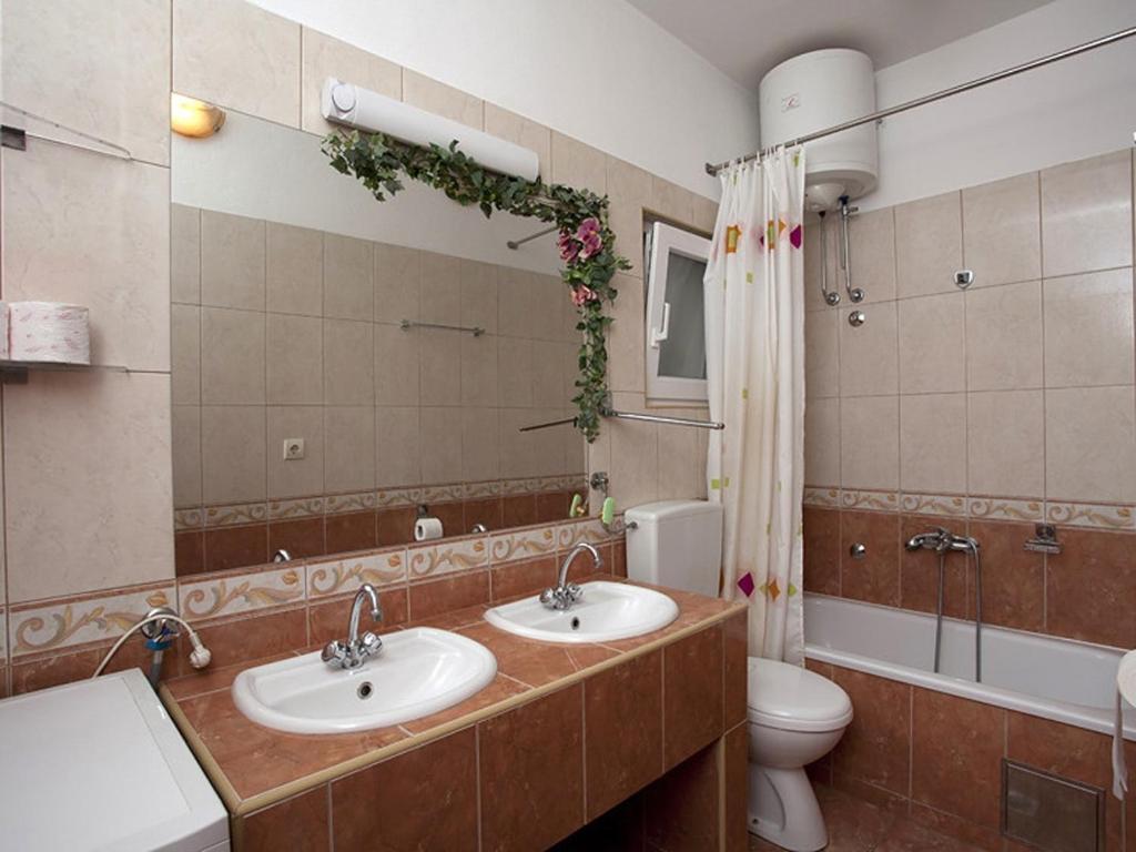 Apartments with a parking space Zuljana, Peljesac - 4573 Bagian luar foto