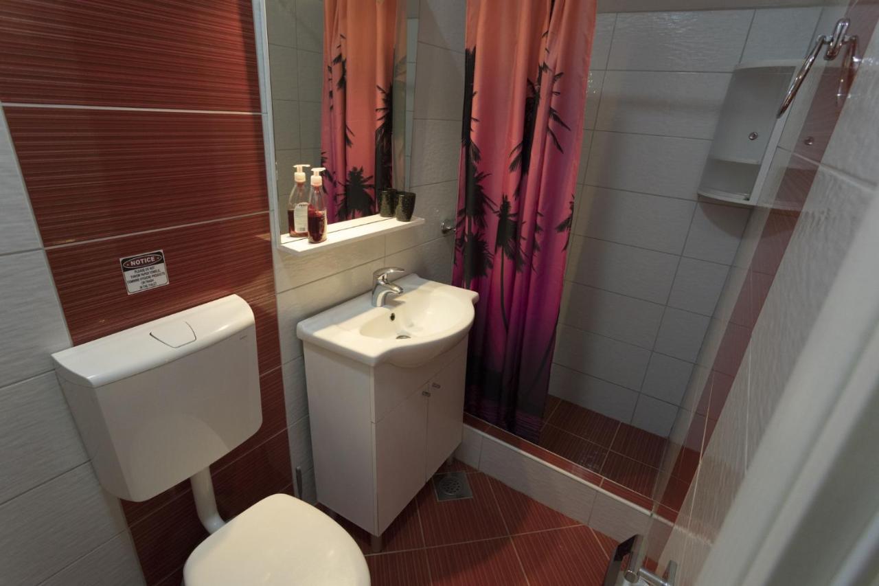 Apartments with a parking space Zuljana, Peljesac - 4573 Bagian luar foto